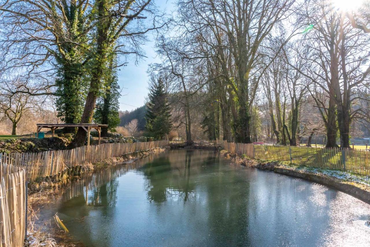 Gite De La Cascade Villers-devant-Orval Kültér fotó